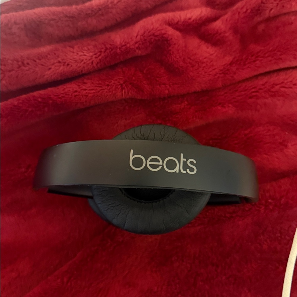 Beats by Dre Black Over-Ear Headphones